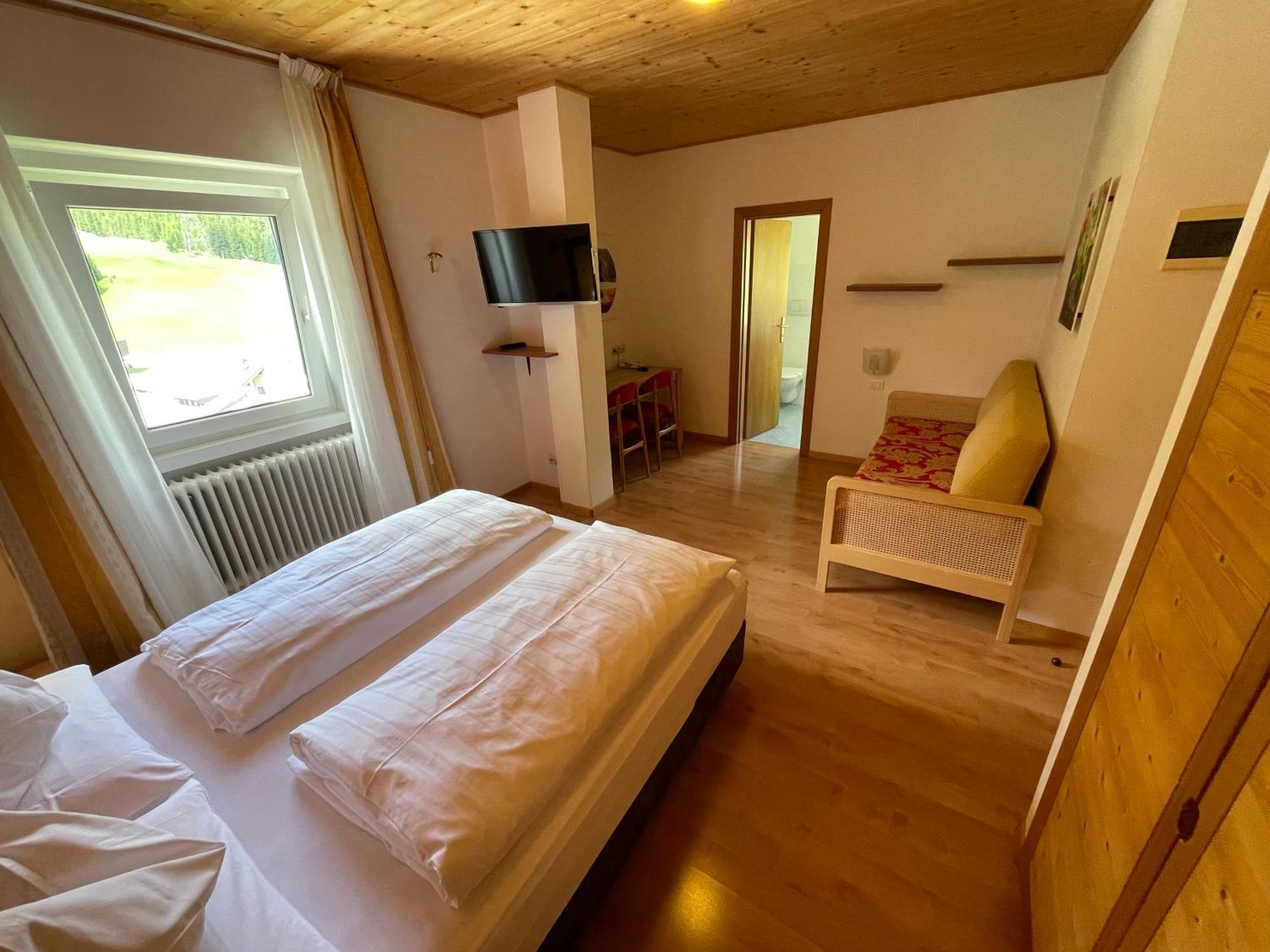 Hotel Meisules Selva di Val Gardena Zewnętrze zdjęcie