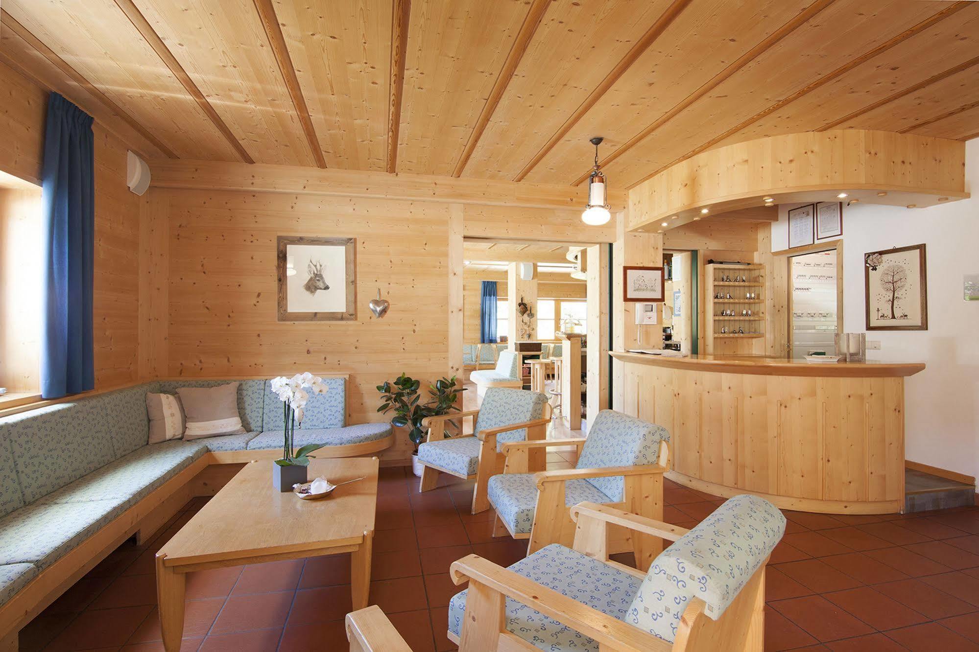 Hotel Meisules Selva di Val Gardena Zewnętrze zdjęcie